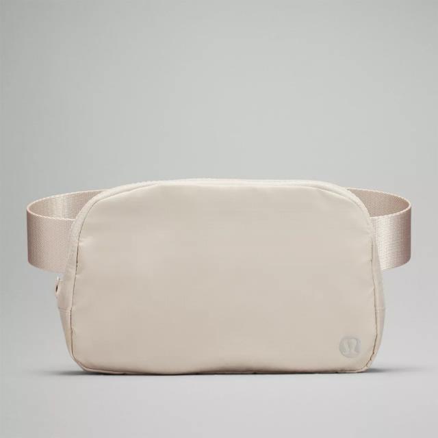 The Lululemon Belt Bag You See Absolutely Everywhere Is Back in Stock in 4  New Colors - Yahoo Sports