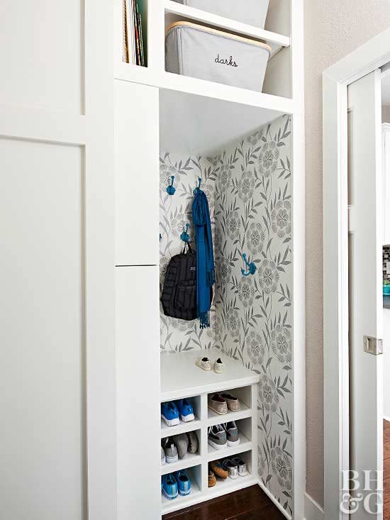 7 Entryway Closets that Gather Everything You Need