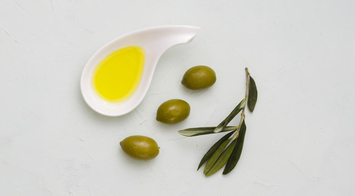 6 Benefits of Olive Seed Oil for Your Skin, Bucklers