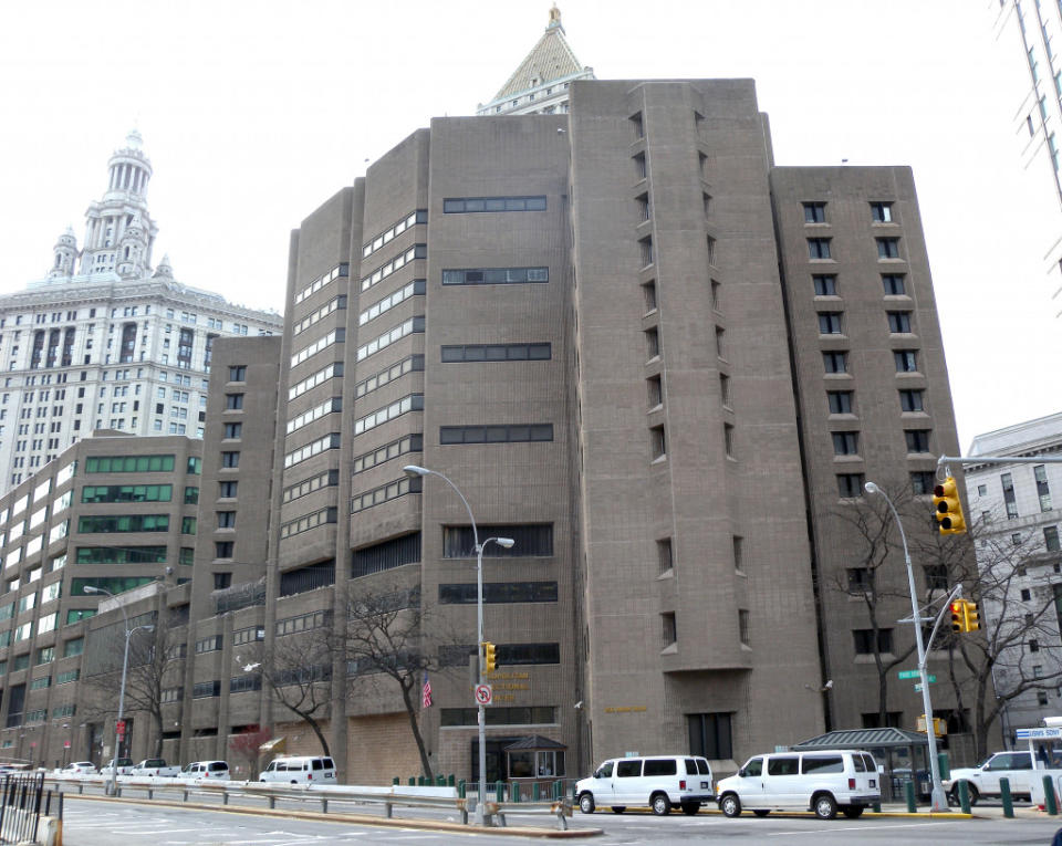 何志平在紐約大都會懲教中心關柙了十六個月。維基百科照片