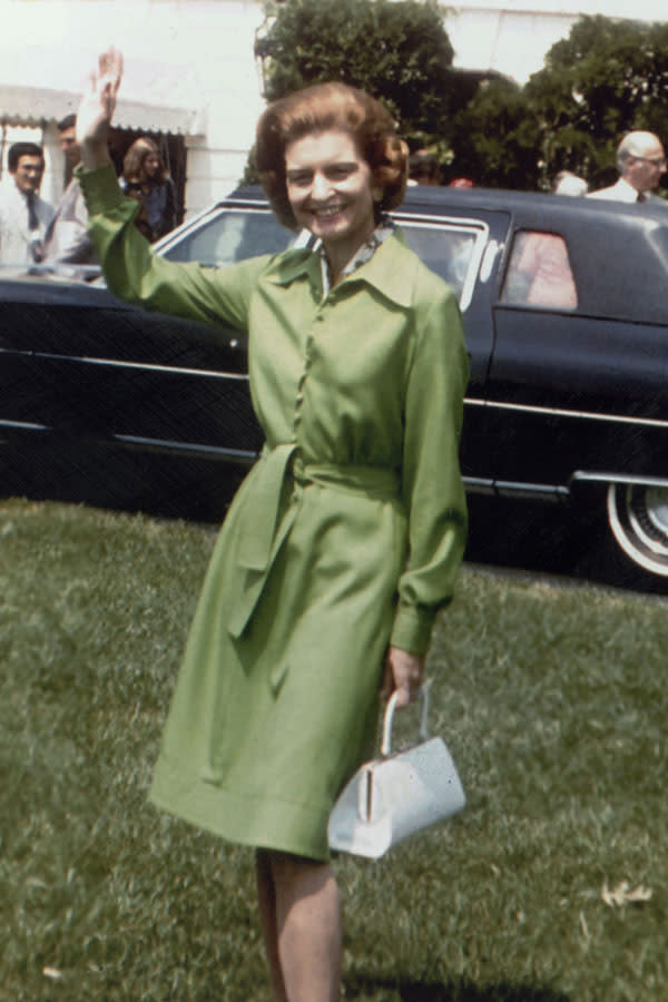 <div class="caption-credit"> Photo by: Getty Images</div><div class="caption-title">Betty Ford</div>Style Notes: The structured white bag was as stylish then as it is now. <br> <br> <b>Read More: <a rel="nofollow noopener" href="http://www.harpersbazaar.com/fashion/fashion-articles/mini-skirt-fashion?link=emb&dom=yah_life&src=syn&con=blog_blog_hbz&mag=har" target="_blank" data-ylk="slk:The Most Iconic Mini Skirts of ALL TIME;elm:context_link;itc:0;sec:content-canvas" class="link ">The Most Iconic Mini Skirts of ALL TIME</a></b>