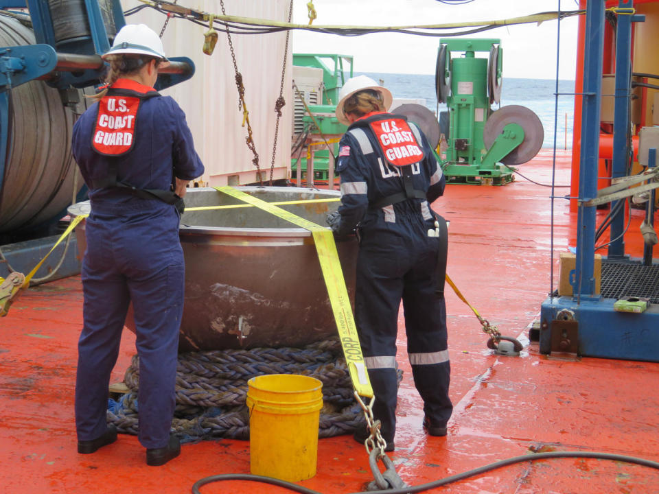 Titan Marine Board of Investigation conducts recovery operations (Chief Warrant Officer Melissa Leake / U.S. Coast Guard)