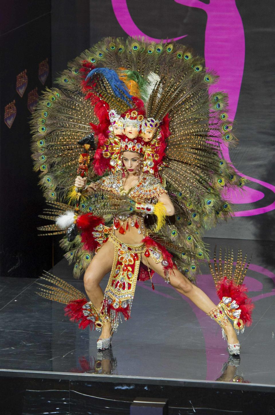 Nastassja Bolivar, Miss Nicaragua 2013, models in the national costume contest for Miss Universe 2013 at Vegas Mall in Moscow