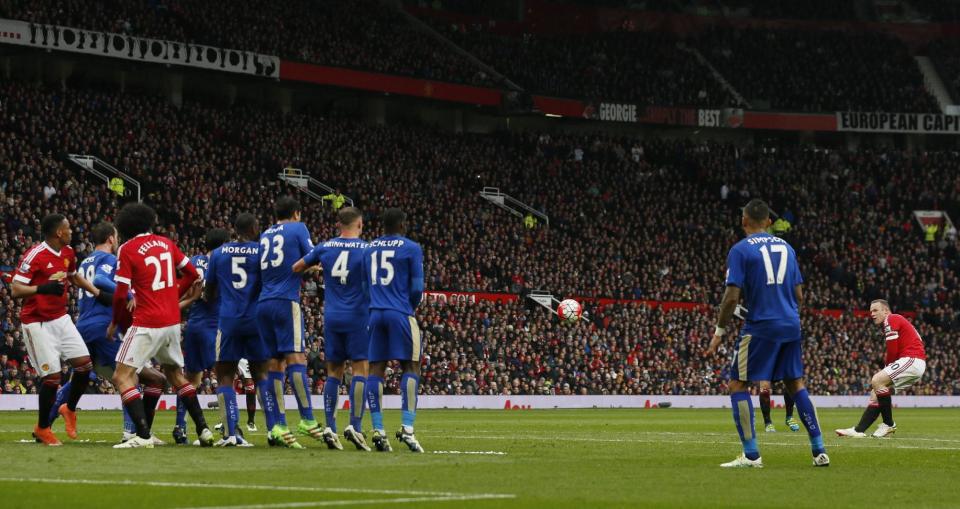 Britain Football Soccer - Manchester United v Leicester City - Barclays Premier League - Old Trafford - 1/5/16 Manchester United's Wayne Rooney shoots from a free kick Action Images via Reuters / Jason Cairnduff Livepic EDITORIAL USE ONLY. No use with unauthorized audio, video, data, fixture lists, club/league logos or "live" services. Online in-match use limited to 45 images, no video emulation. No use in betting, games or single club/league/player publications. Please contact your account representative for further details.