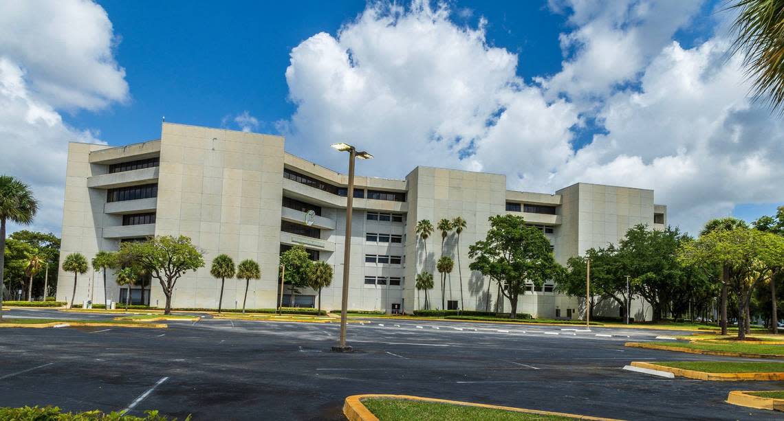 View of a building located at at 9250 W. Flagler St. in Miami, where Mayor Daniella Levine Cava wants to open a West Dade Government Center where the Miami-Dade County’s Solid Waste department might move in, on Saturday, May 4, 2024. Pedro Portal/pportal@miamiherald.com