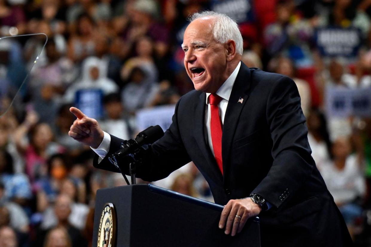 <span>Tim Walz campaigns in Las Vegas, Nevada, on 10 August 2024.</span><span>Photograph: David Becker/ZUMA Press Wire/REX/Shutterstock</span>