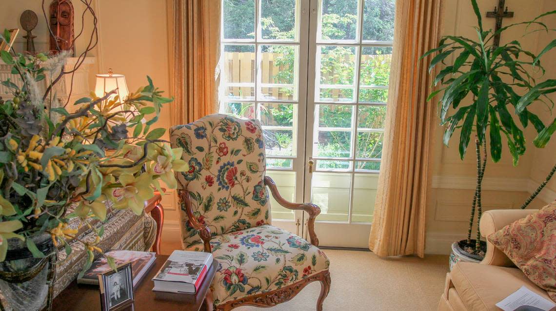 A 2015 photo shows a first floor sitting area in the Belleville bishop’s mansion during the time Bishop Edward Braxton lived there.