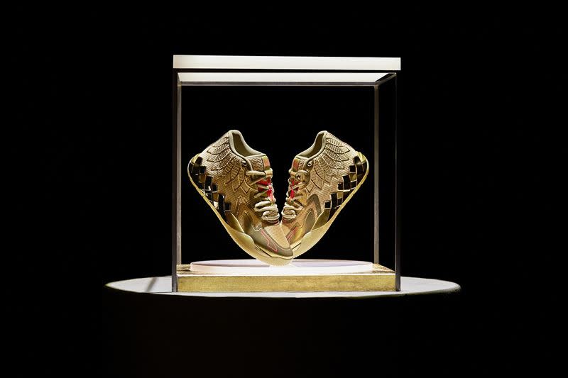 PUMA MB.01 Golden Child 黃金戰靴 簽名實戰籃球鞋 (建議售價 NT$4,880) 。（圖／品牌業者提供）