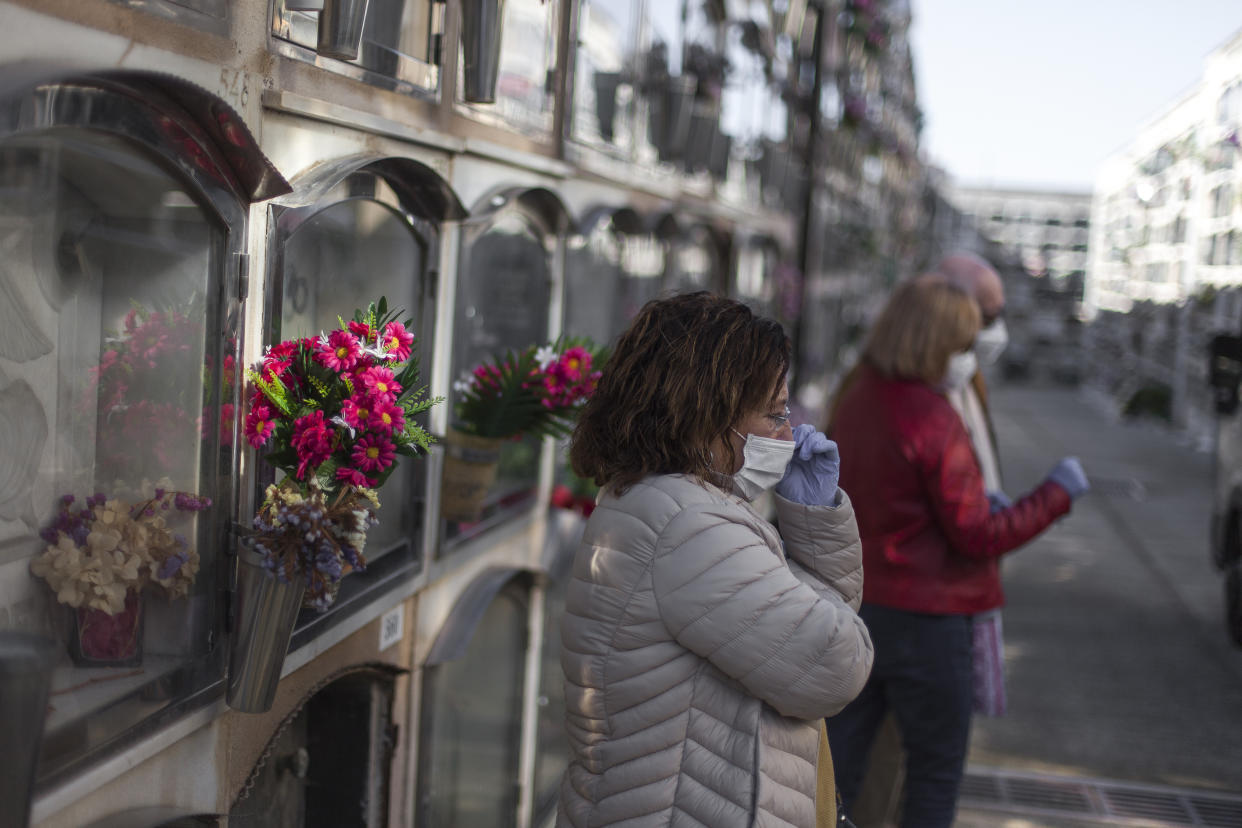 En España, una tercera parte de la población admite haber llorado desde que comenzó la emergencia sanitaria. (Photo by Xavi Herrero/SOPA Images/LightRocket via Getty Images)