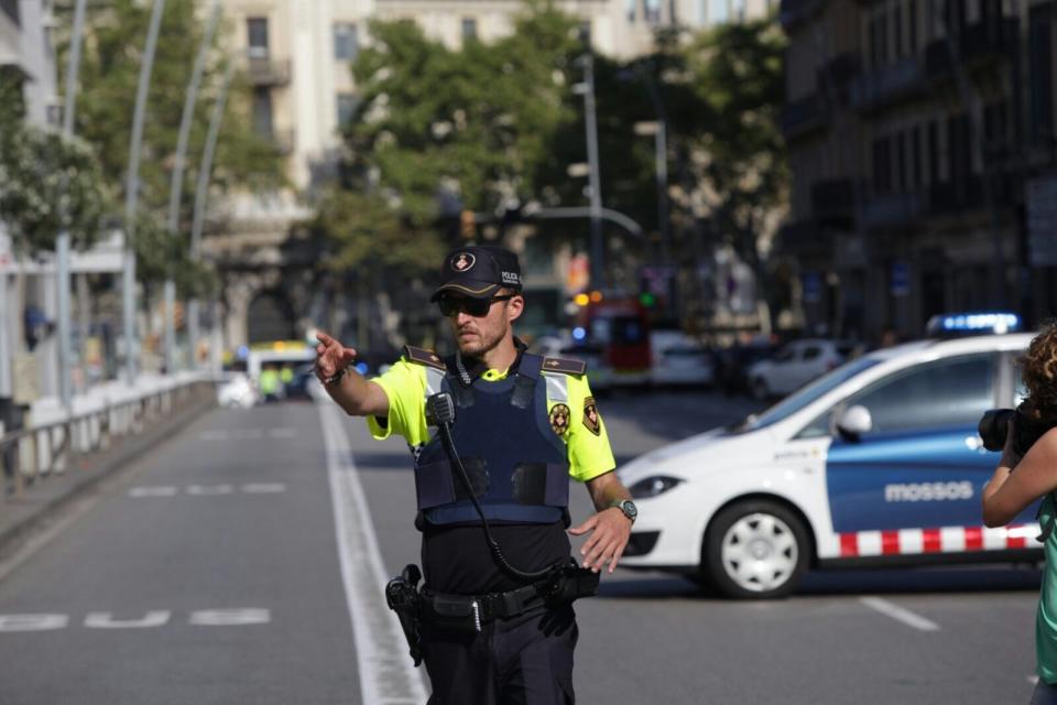 Deadly van attack in Barcelona claimed by ISIS