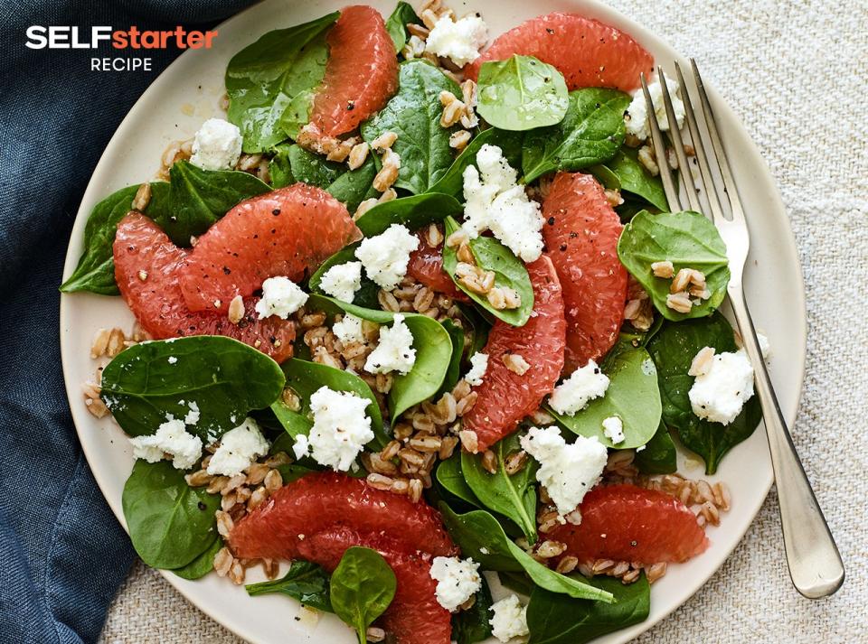 Farro and Spinach Salad With Grapefruit and Goat Cheese