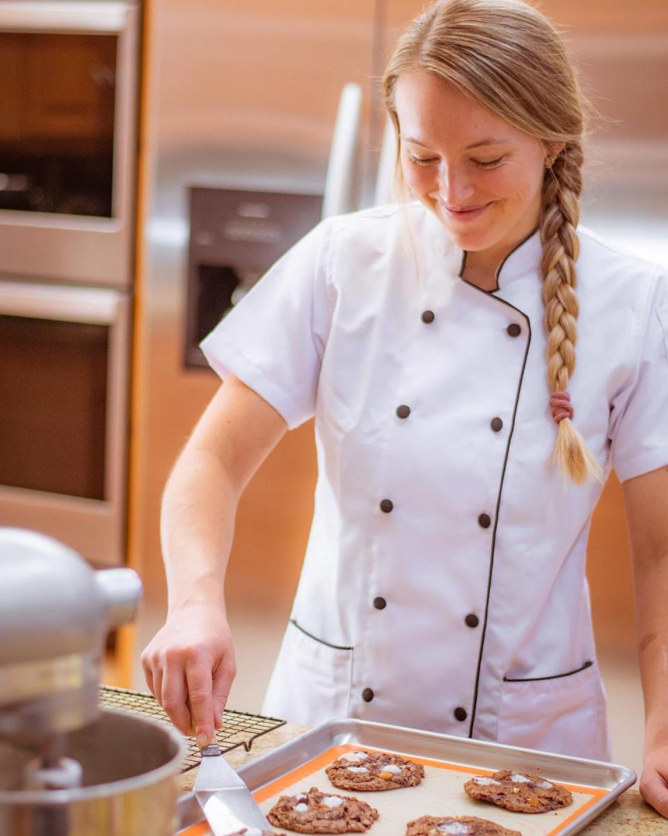 Anna Ross is the pastry chef/owner behind Anna Bakes in Palm Beach County.