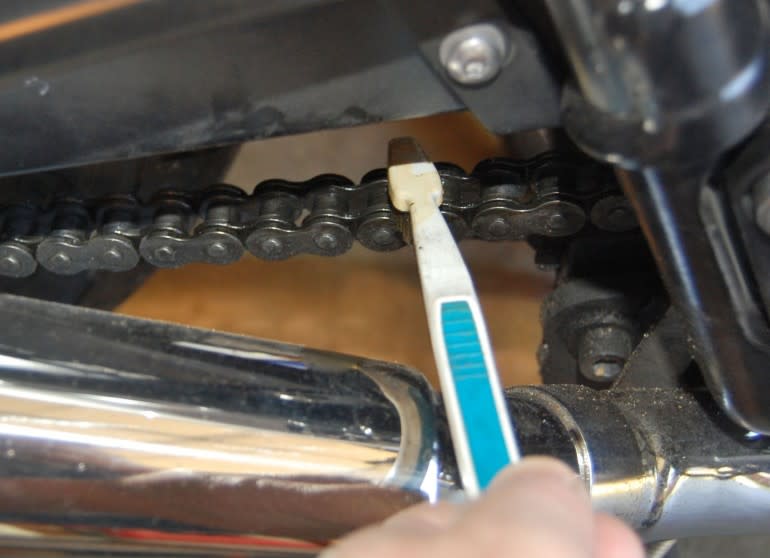 tech tip chain lube top rollers