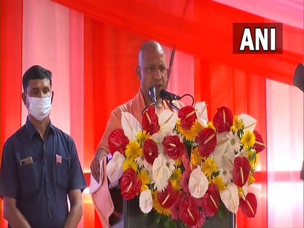 UP CM Yogi Adityanath addressing the Kisan Sammelan in Lucknow on Sunday. (Photo/ANI)