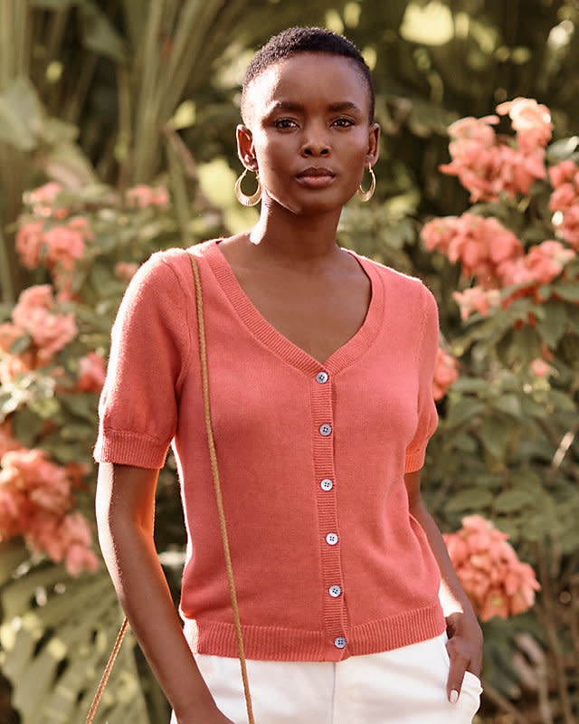 <p><a href="https://go.redirectingat.com?id=74968X1596630&url=https%3A%2F%2Fwww.garnethill.com%2Fbryn-linen-26amp-3b-organic-cotton-cardigan%2Fsale-clearance%2Fcategories%2Fclothing%2F653334&sref=https%3A%2F%2Fwww.prevention.com%2Flife%2Fg36006863%2Fgifts-for-mom-from-daughter%2F" rel="nofollow noopener" target="_blank" data-ylk="slk:Shop Now;elm:context_link;itc:0;sec:content-canvas" class="link ">Shop Now</a></p><p>Bryn Linen & Organic-Cotton Cardigan</p><p>garnethill.com</p><p>$79.00</p>