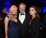 <p>The Governors Ball saw new parents Kirsten Dunst and Jesse Plemons catching up with Keri Russell. Both Plemons and Russell were nominees. (Photo: Alberto E. Rodriguez/Getty Images) </p>