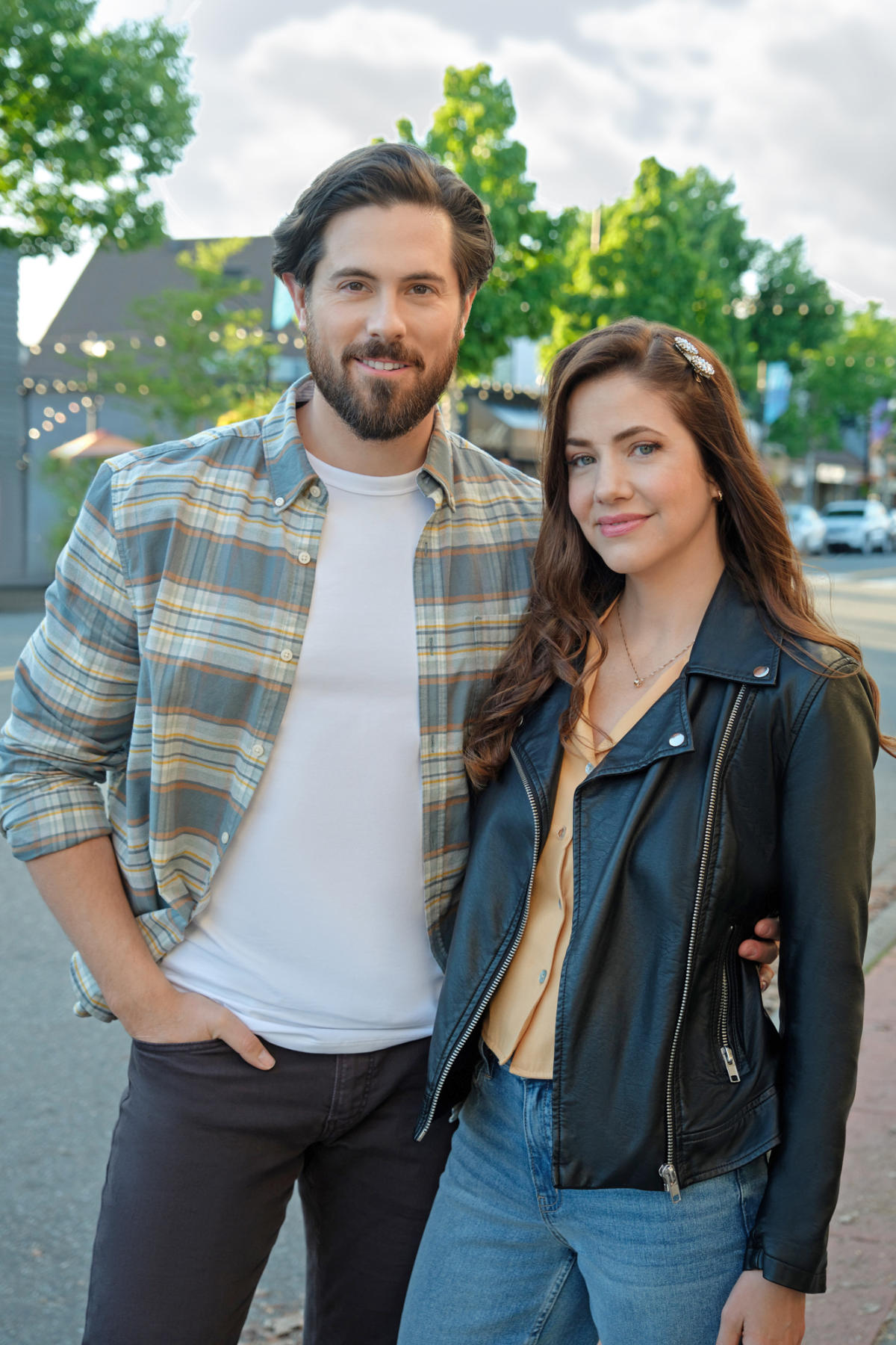 Chris Mcnally And Julie Gonzalos Relationship Timeline Inside The Ultra Private Hallmark 