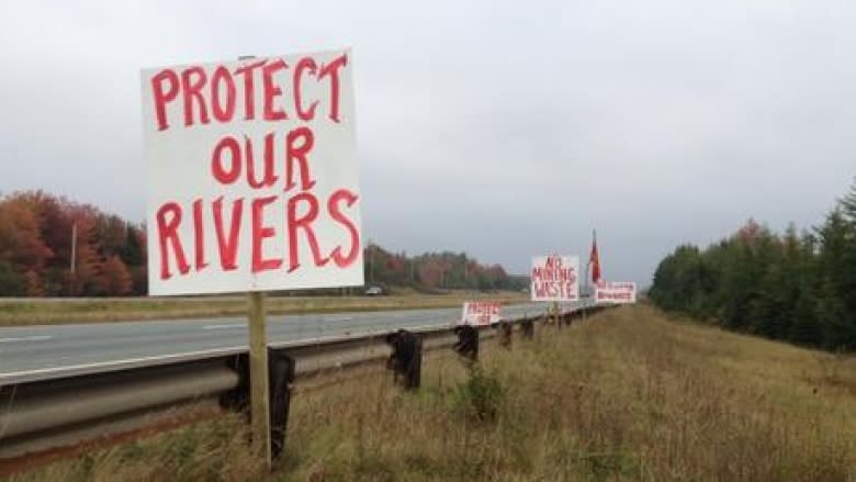 Mi'kmaq groups protest $100M Alton gas storage project