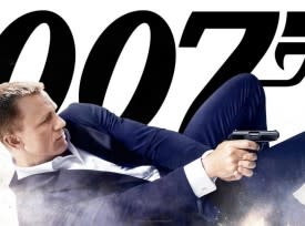 007 SHOCK: ‘Skyfall’ Now $918M Global: Bond Tops Twilight Finale For #1 In U.S.; Gerard Butler’s ‘Playing For Keeps’ Bombs