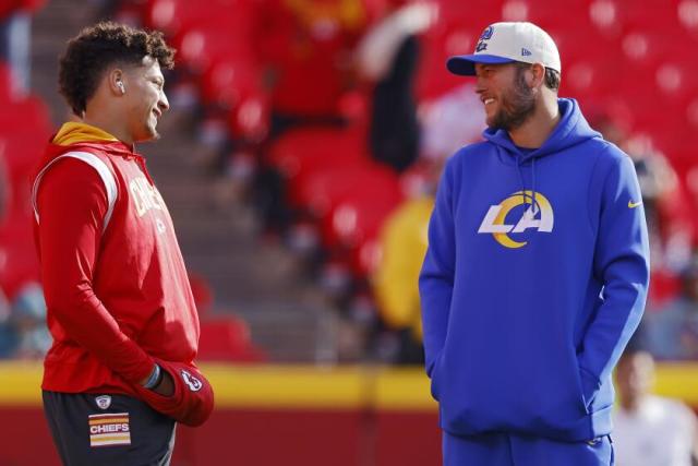 Super Bowl: Patrick Mahomes' respect for Matthew Stafford is as big as  Texas - Yahoo Sports