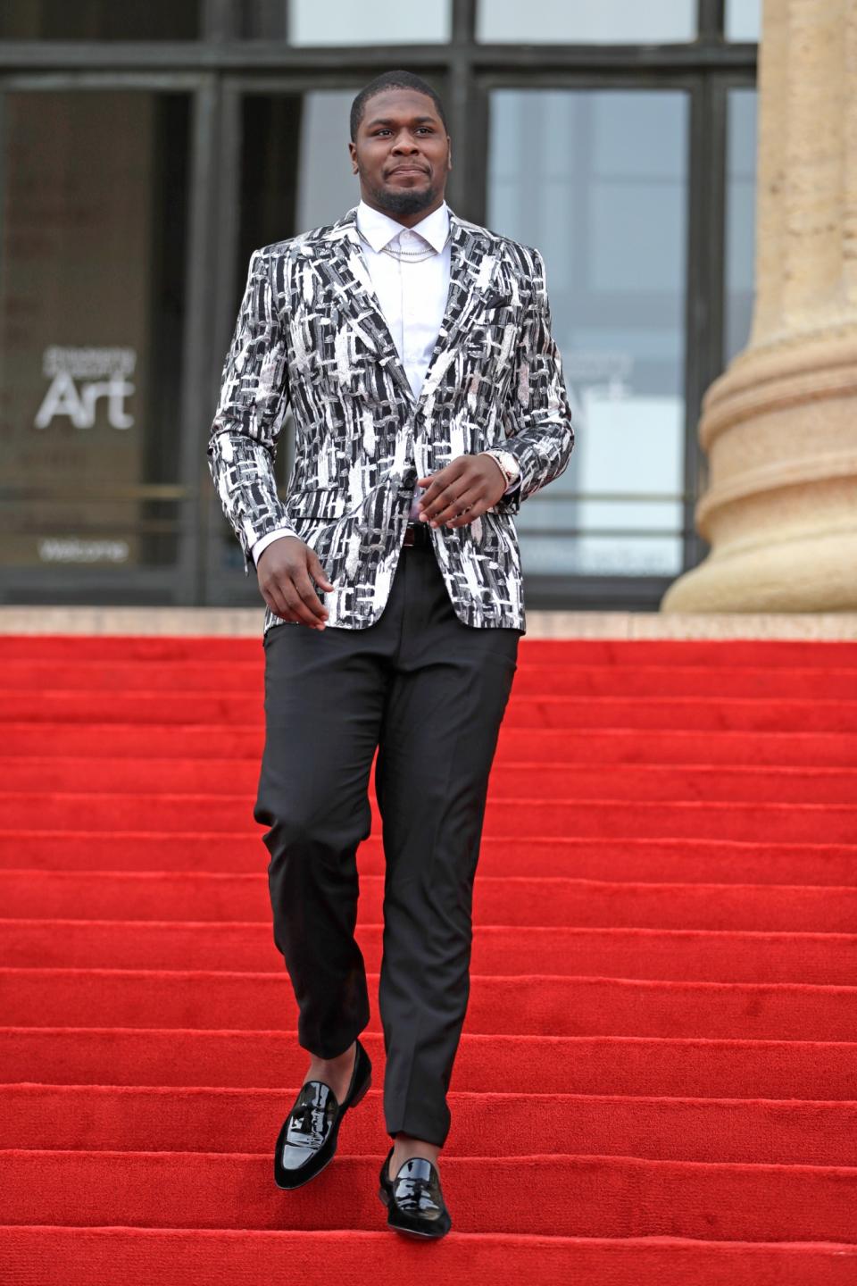 <p>Michigan State’s Malik McDowell arrives for the first round of the 2017 NFL football draft, Thursday, April 27, 2017, in Philadelphia. (AP Photo/Julio Cortez) </p>