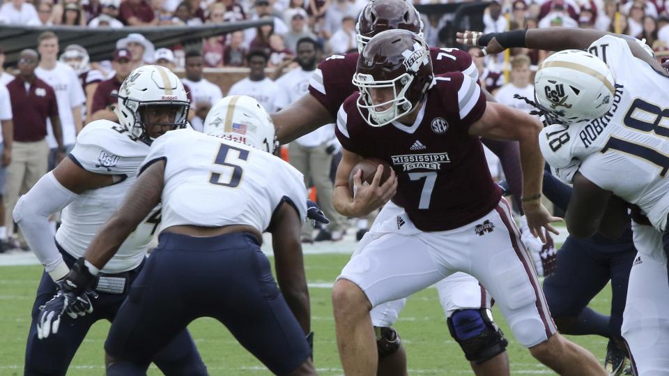 Mississippi State quarterback Nick Fitzgerald (7) should be fully healthy in 2018. (AP Photo/Jim Lytle)