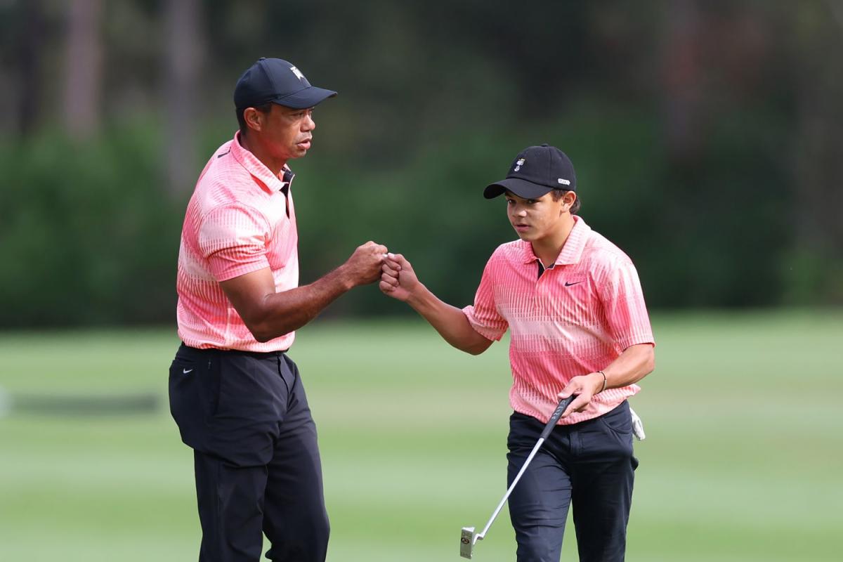 Tiger Woods Caddies For Son Charlie 14 As He Earns Spot In Golf Championship He Puts Me In