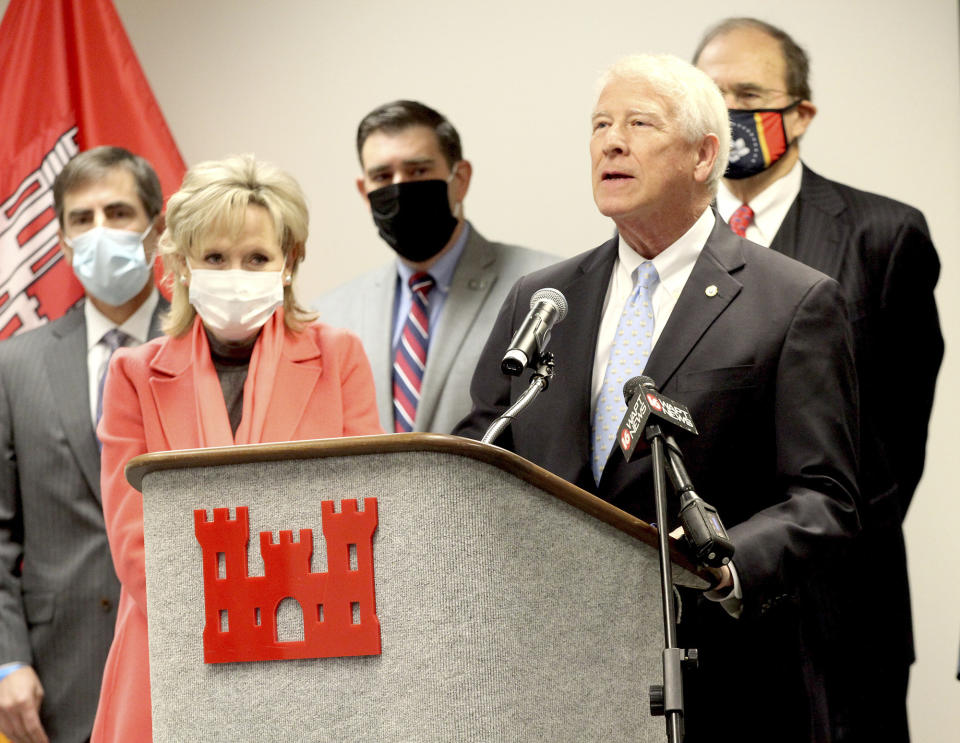 U.S. Sen. Cindy Hyde-Smith and U.S. Sen. Roger Wicker speak during a press conference Monday, Jan. 11, 2021, organized by the Environmental Protection Agency at the U.S. Army Corps of Engineers Vicksburg District facility in Vicksburg, Miss. (Tim Reeves/The Vicksburg Post via AP)