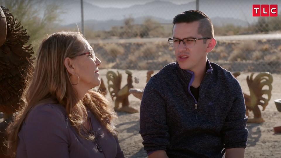90 Day Fiance's Armando confronts his mother about why she hid his engagement from his father