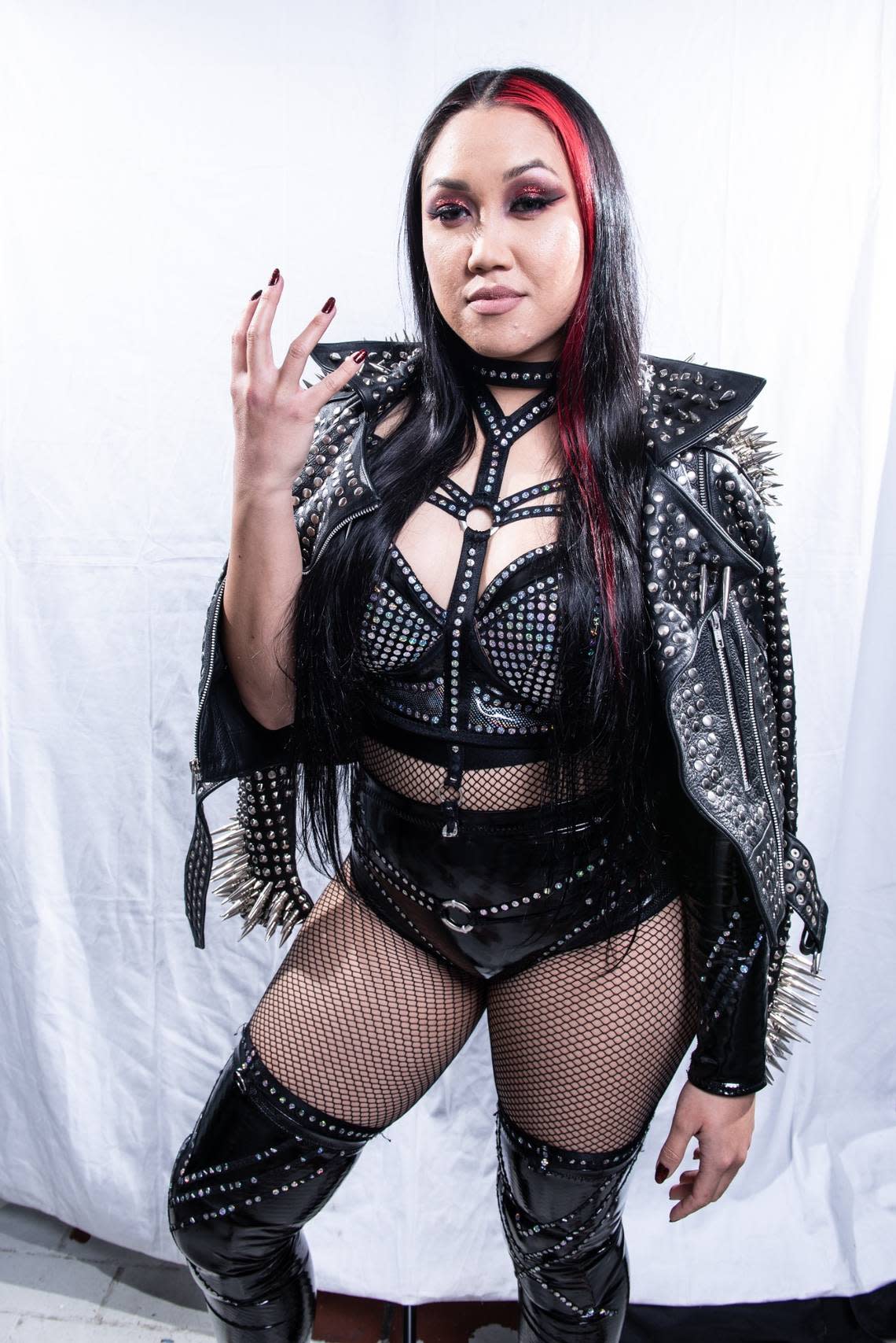 Viva Van will wrestle at the annual megashow AAA TripleMania on July 15 via FITE TV from Tijuana, Mexico. Photo Courtesy FITE TV