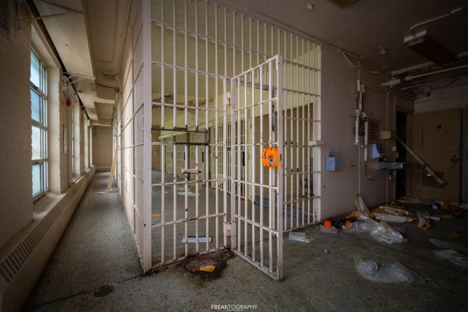 Archaeologists found human remains at the jail in 2015. Jam Press/Freaktography