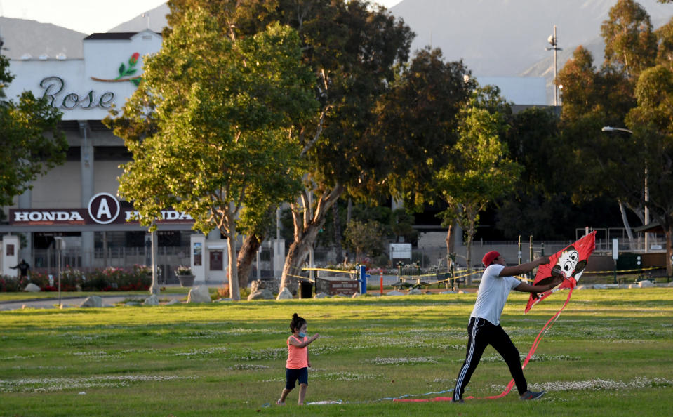 People came out to walk, jog, or cycle as the 3.1 miles of the Rose Bowl loop reopened on May 13, 2020. (Keith Birmingham/MediaNews Group/Pasadena Star-News via Getty Images)