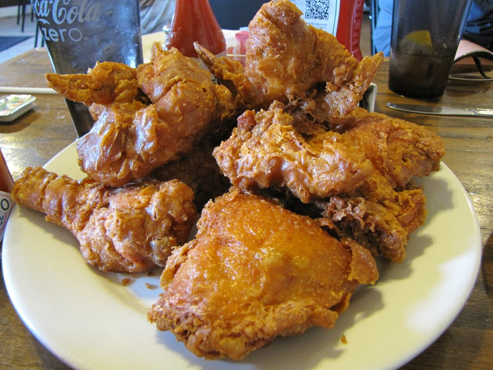 Willie Mae's Scotch House new orleans fried chicken