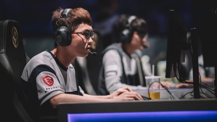 Flash Wolves top laner Yu “MMD” Lihong (Riot Games/lolesports)