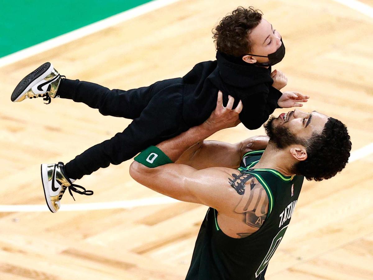 A Boston love story: A dad, a son and Tatum's sneakers