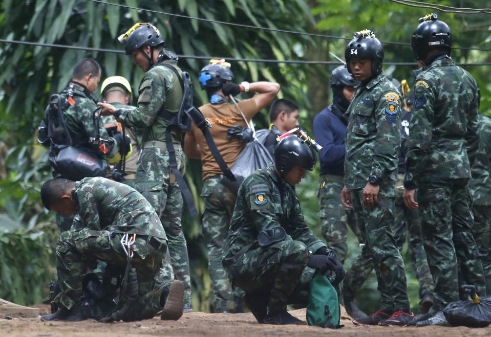 <em>Rescue – rescuers are trying to pump water out of the flooded cave before more rains hit the northern region. (Picture: AP)</em>