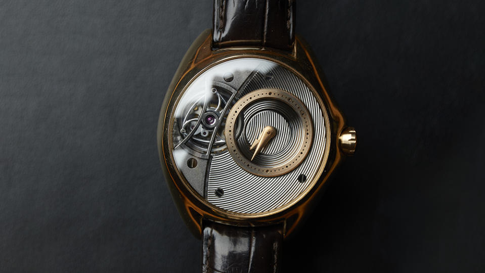 Kikuno made the unique 43 mm Tourbillon 2012 in 18-karat rose gold by hand.