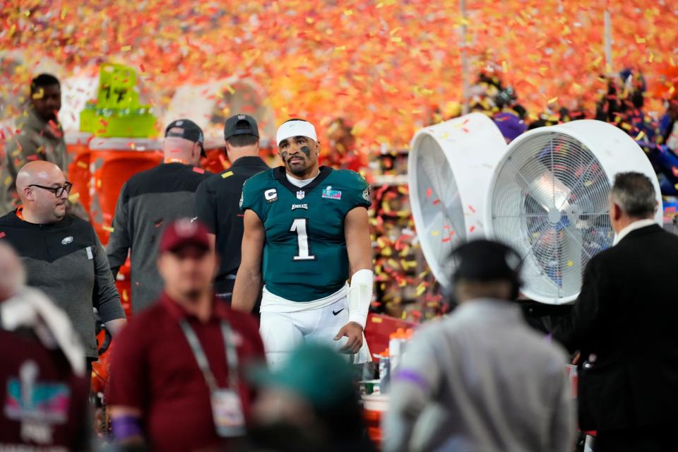 Philadelphia Eagles quarterback Jalen Hurts (1) reacts after their loss against the Kansas City Chiefs in the NFL Super Bowl 57 football game, Sunday, Feb. 12, 2023, in Glendale, Ariz. Kansas City Chiefs defeated the Philadelphia Eagles 38-35. (AP Photo/Ross D. Franklin)