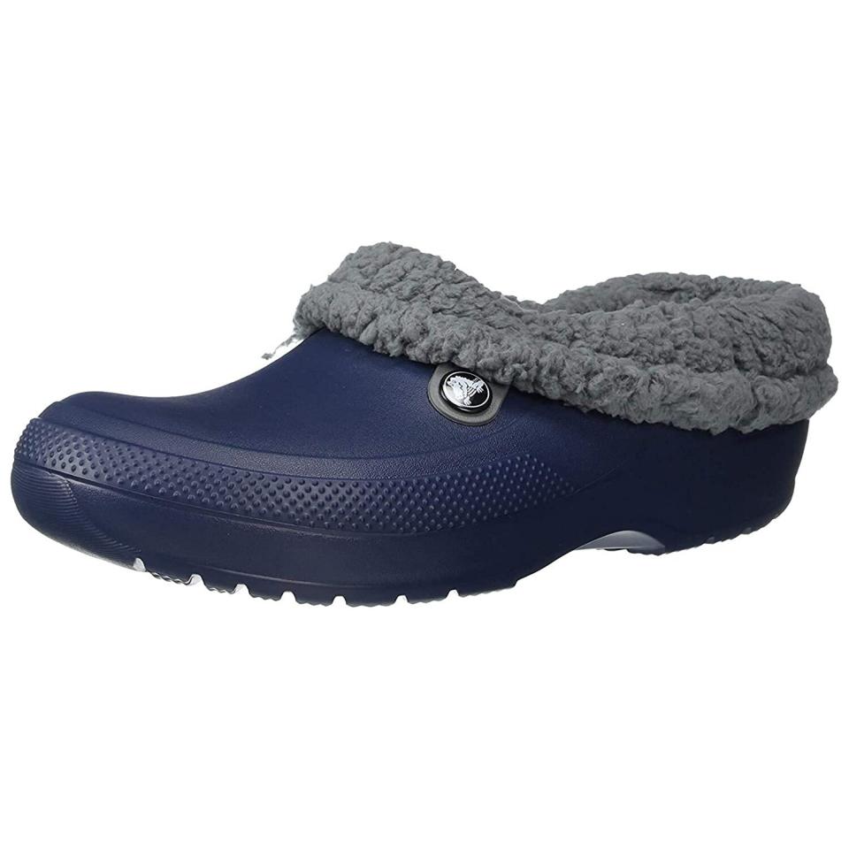 crocs women's blitzen lii clog