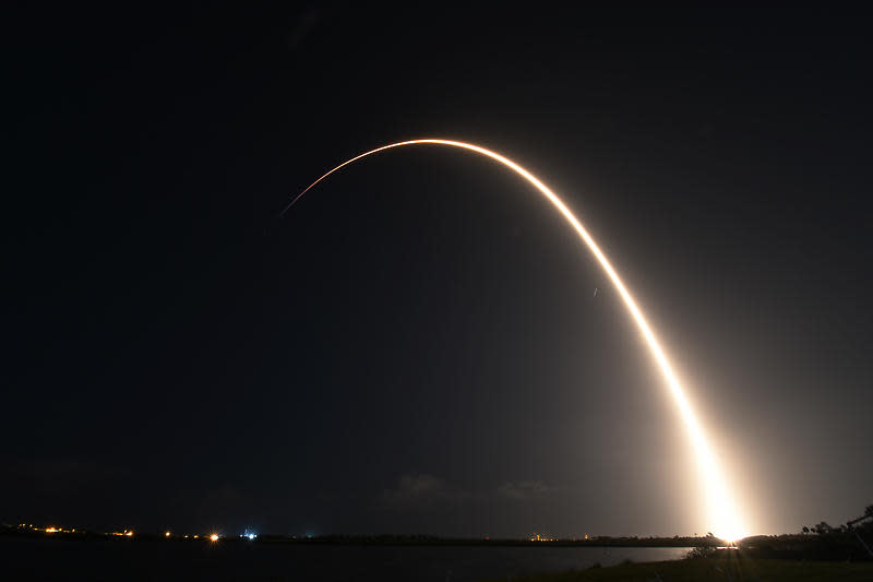 A SpaceX Falcon 9 rocket, grounded by engine problems last month, roars away from Cape Canaveral Thursday, boosting a third-generation Global Positioning System navigation satellite into orbit for the U.S. Space Force. / Credit: William Harwood/CBS News