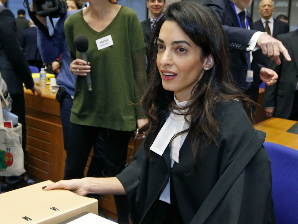 amal clooney lawyer robes