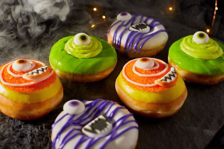 You Can Get A Free Donut From Krispy Kreme On Halloween Just By Showing Up In Costume