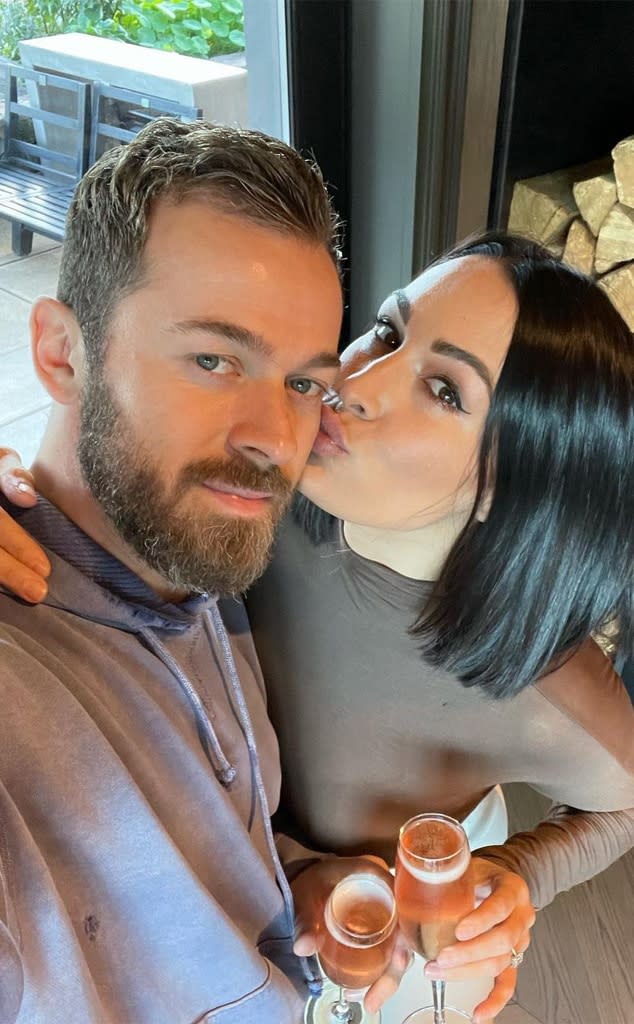 Artem Chigvintsev, Nikki Bella, Instagram