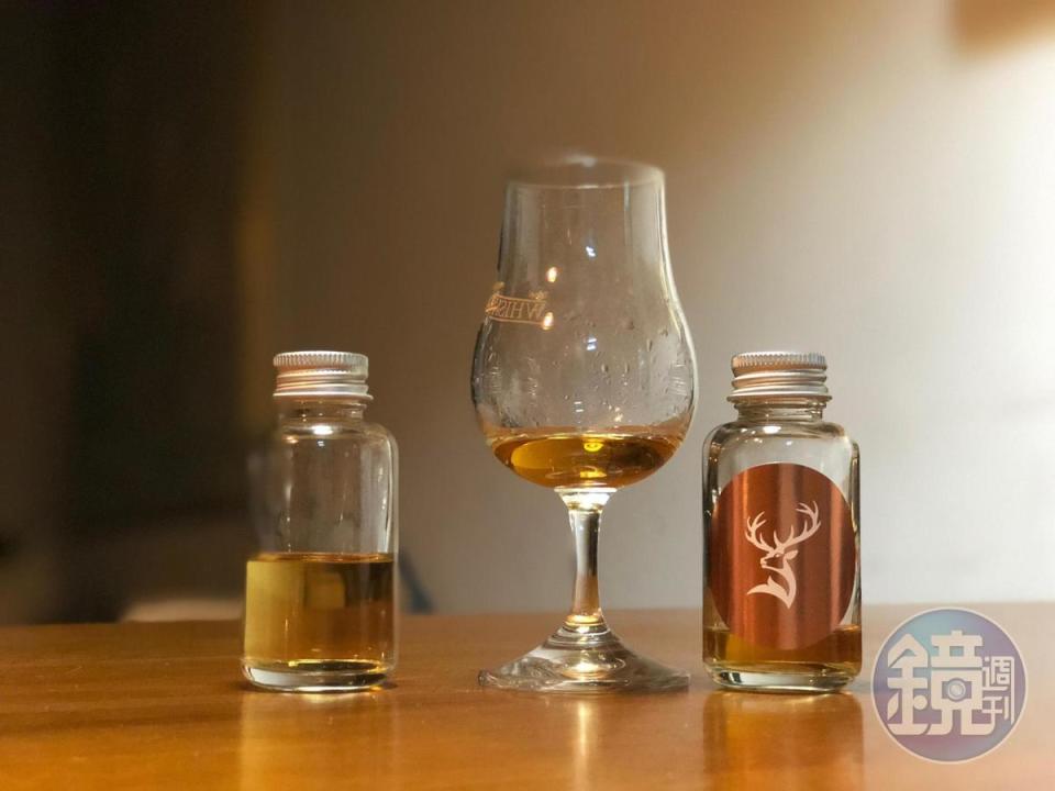 過桶台灣埔桃酒桶2年的格蘭菲迪24年波本桶威士忌，葡萄乾香氣十分迷人，尾韻清爽。