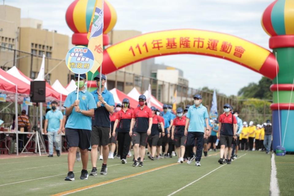 基隆市運動會在海大登場。（記者張上耕翻攝）