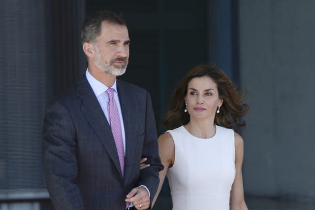 Spanish Royals Depart to United Kingdom