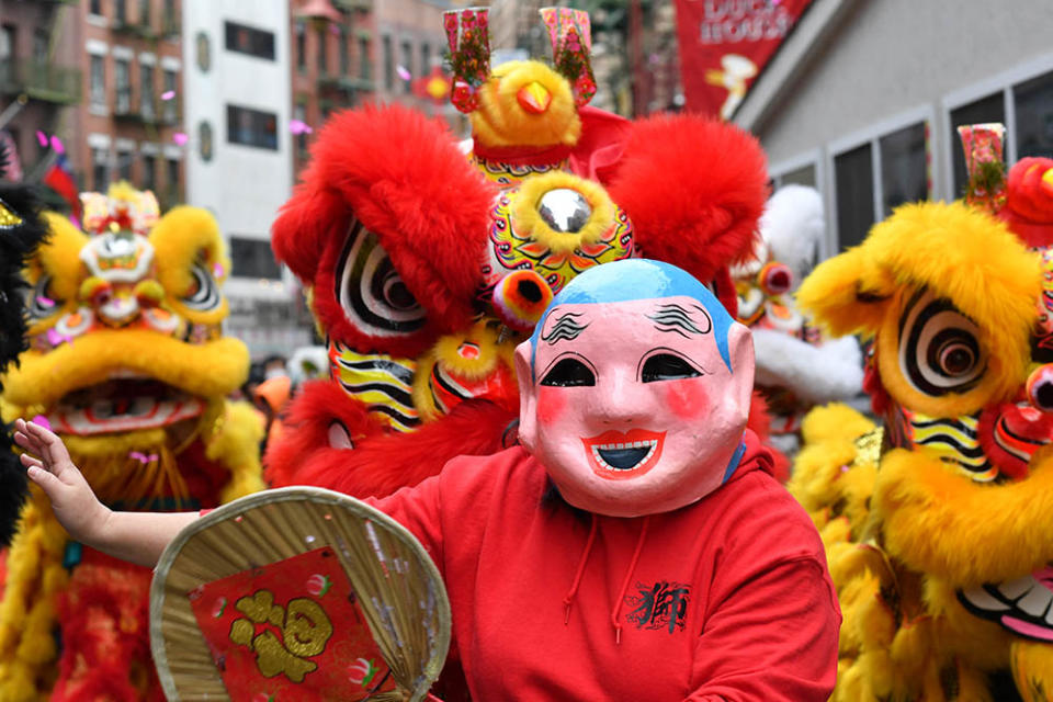 紐約華埠的春節遊行（Photo by Andrea RENAULT / AFP, Image Source : Getty Editorial）