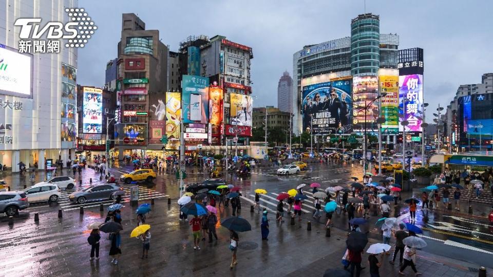 北台灣今天濕濛濛。（示意圖／shutterstock達志影像）