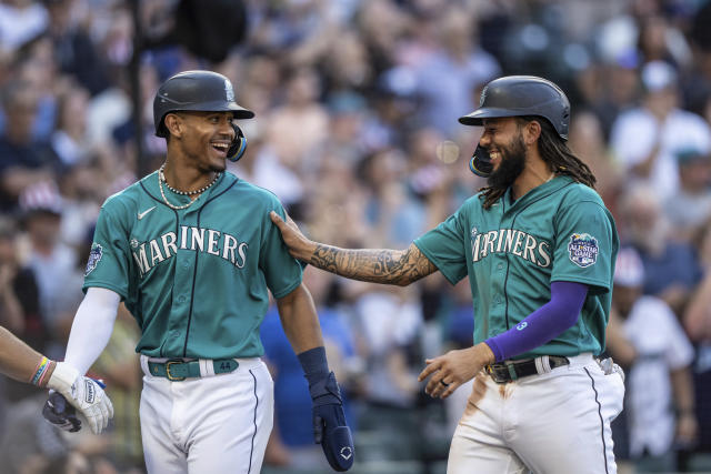 Kelenic's tiebreaking single leads Mariners over Rays 8-3