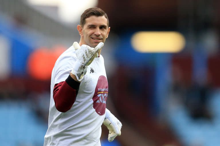 Emiliano Martínez tuvo un muy buen rendimiento para Aston Villa en la fecha anterior y procurará mantenerlo en la visita a Crystal Palace, por la Premier League.